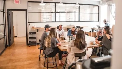 Explore Meetups, Networking & Events | Discover meetups, networking, events, and community gatherings to grow your network. - Populer.com